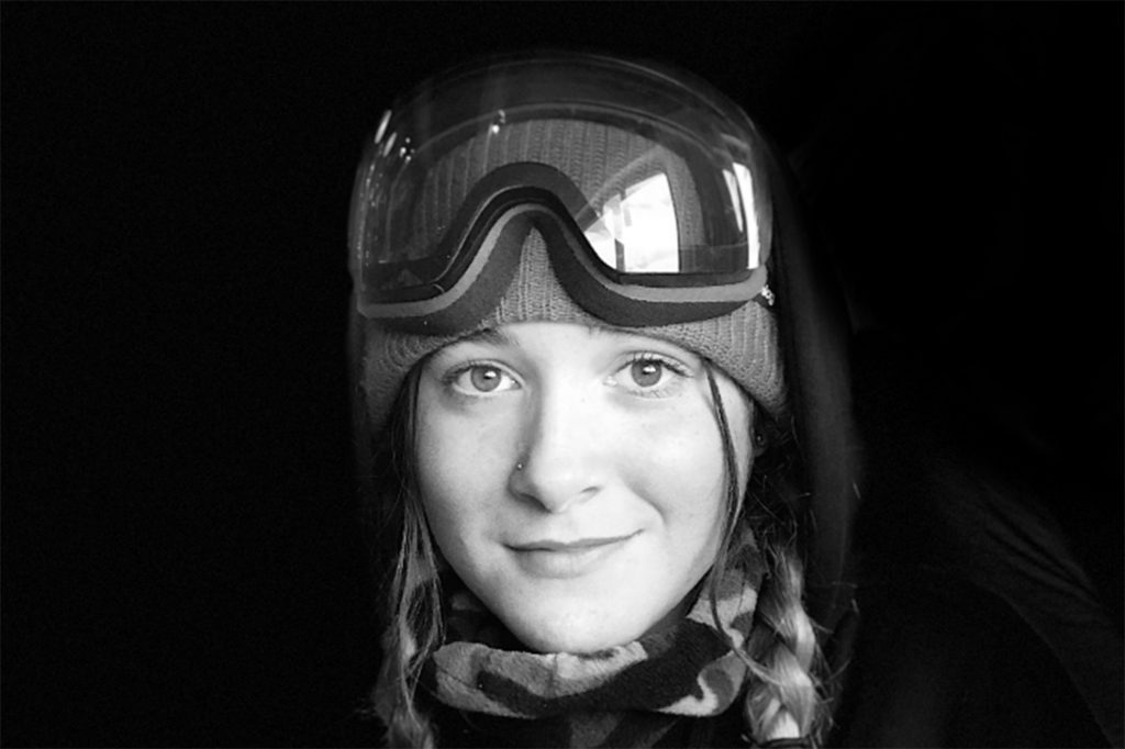 thea fenwick skiing